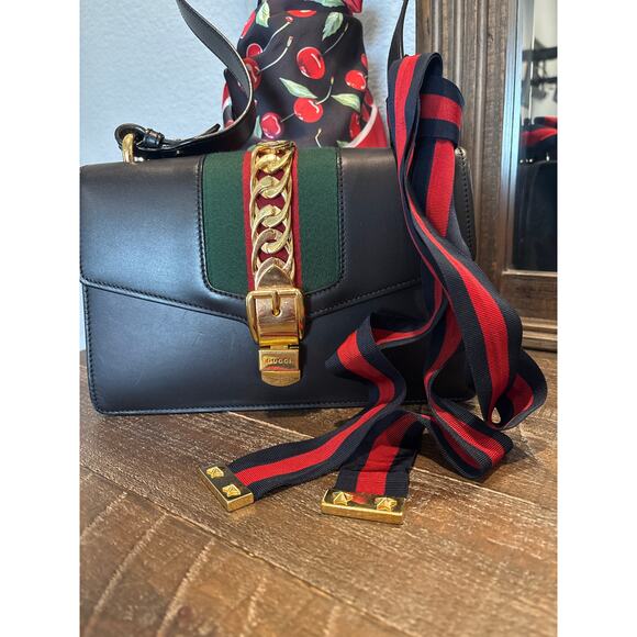 Gucci Sylvie Web shoulder bag - Picture 12 of 12